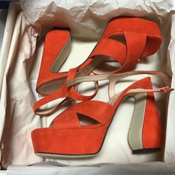 NWT - Si Rossi® Suede Platform Sandals - Picture 11 of 17